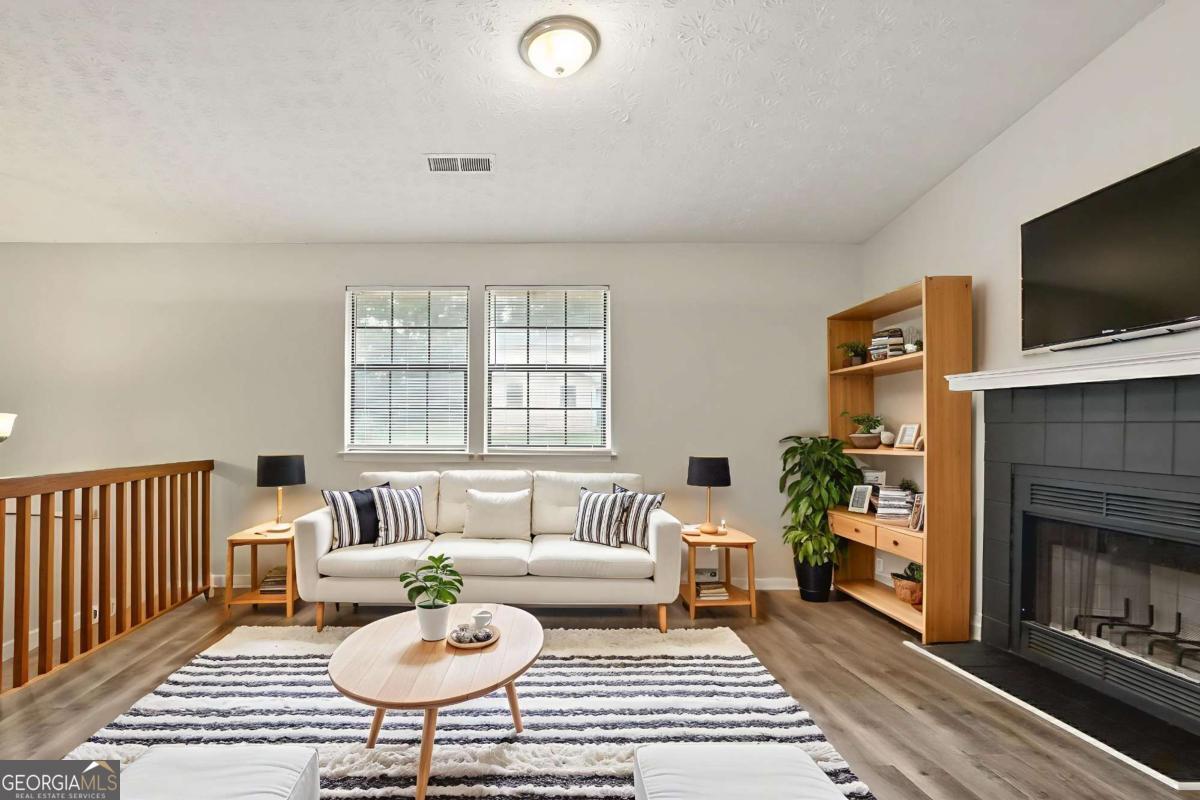 1104 To Lani Farm RD