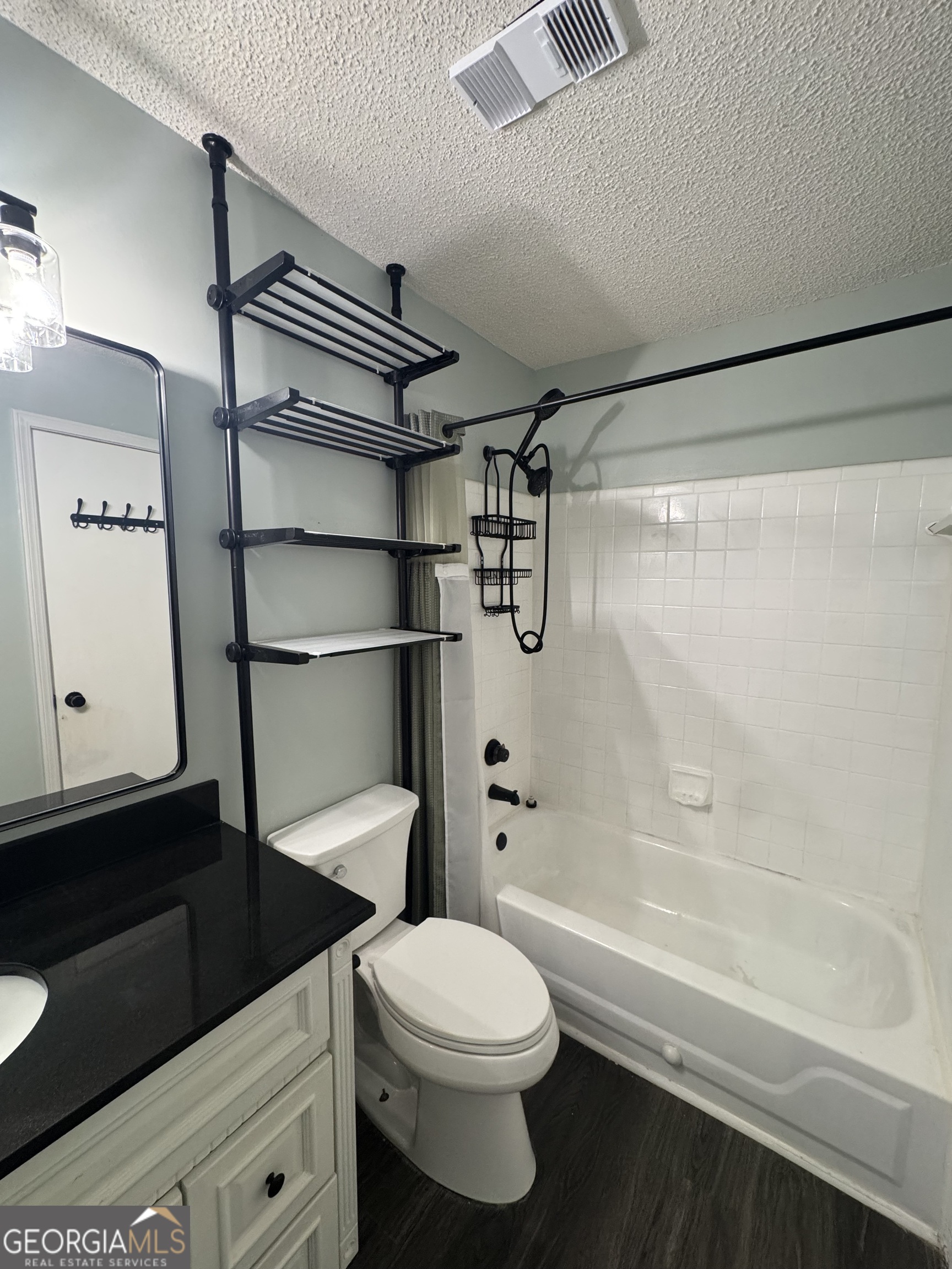 Lenox Green - Residential