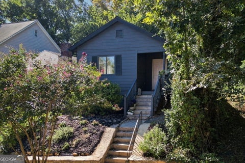 Photo of 985 Martin Street SE, Atlanta, GA 30315 (MLS # 10869555)