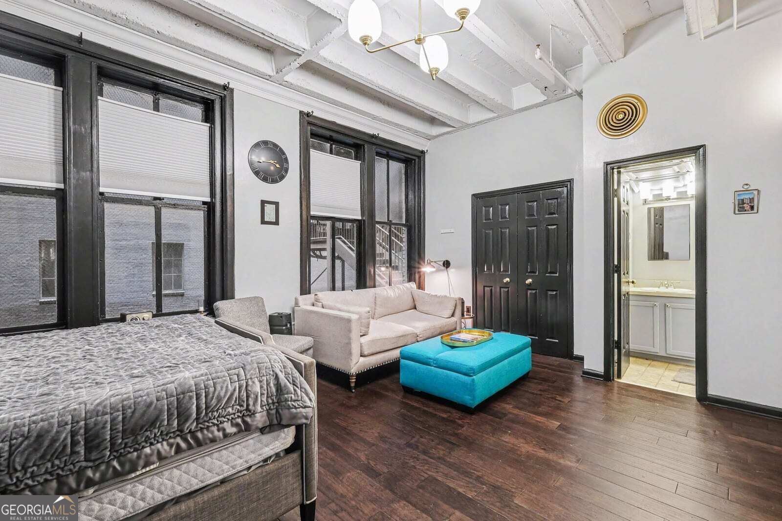 32 Peachtree ST NW 602