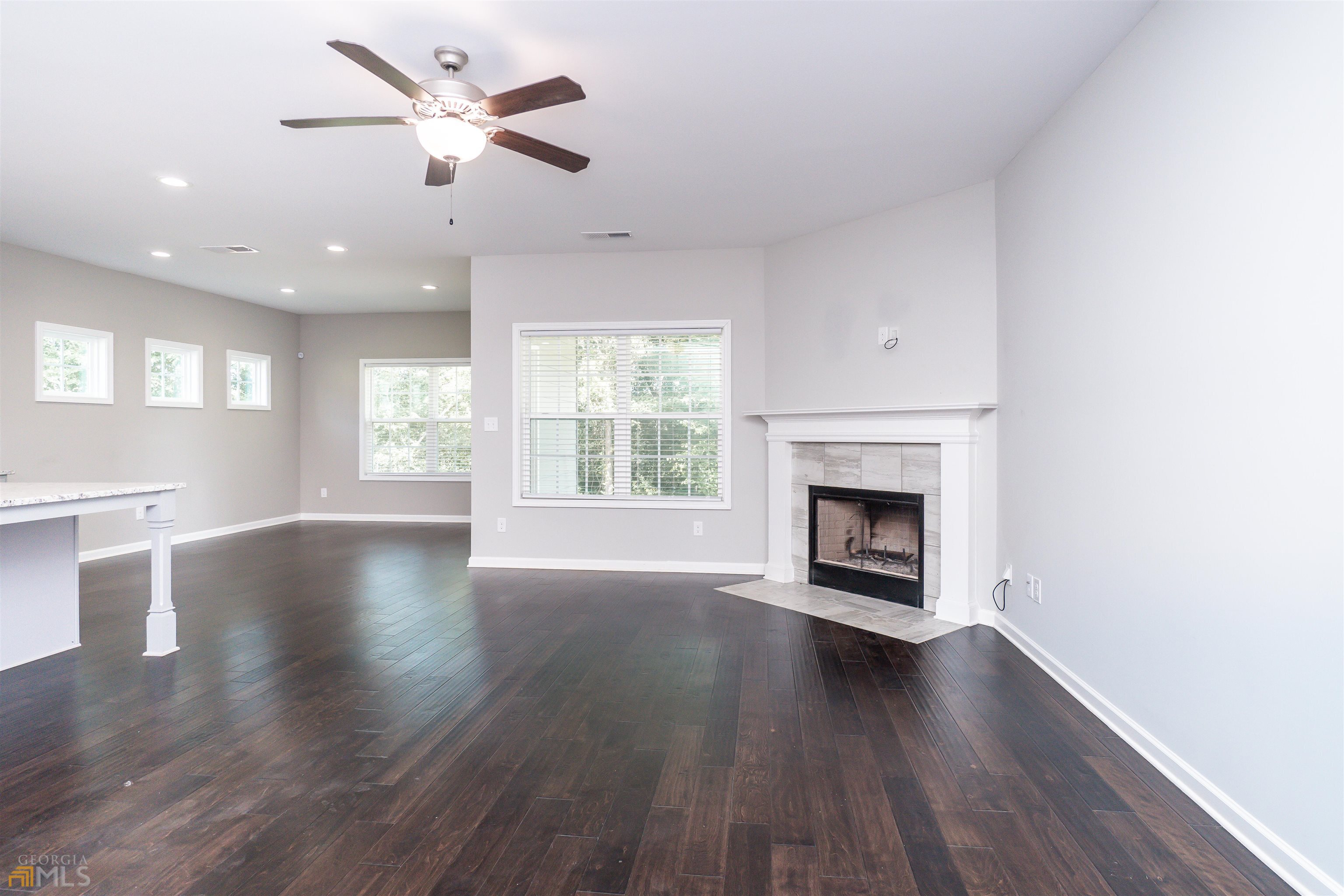 Juliette Crossing - Residential