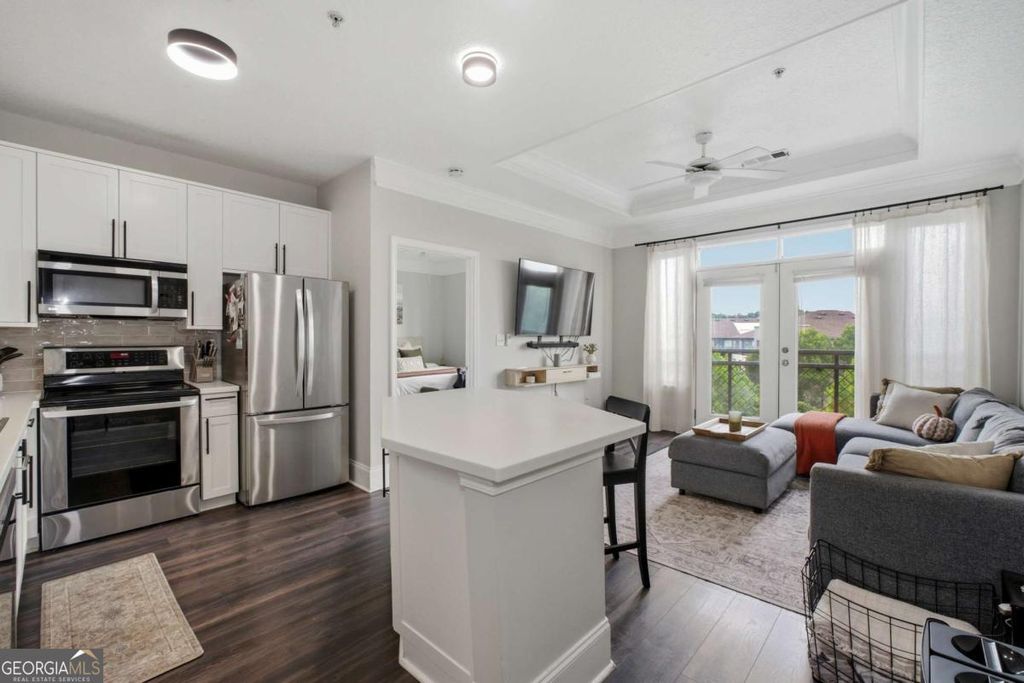 Photo of 400 17th Street NW #2407, Atlanta, GA 30363 (MLS # 10771748)