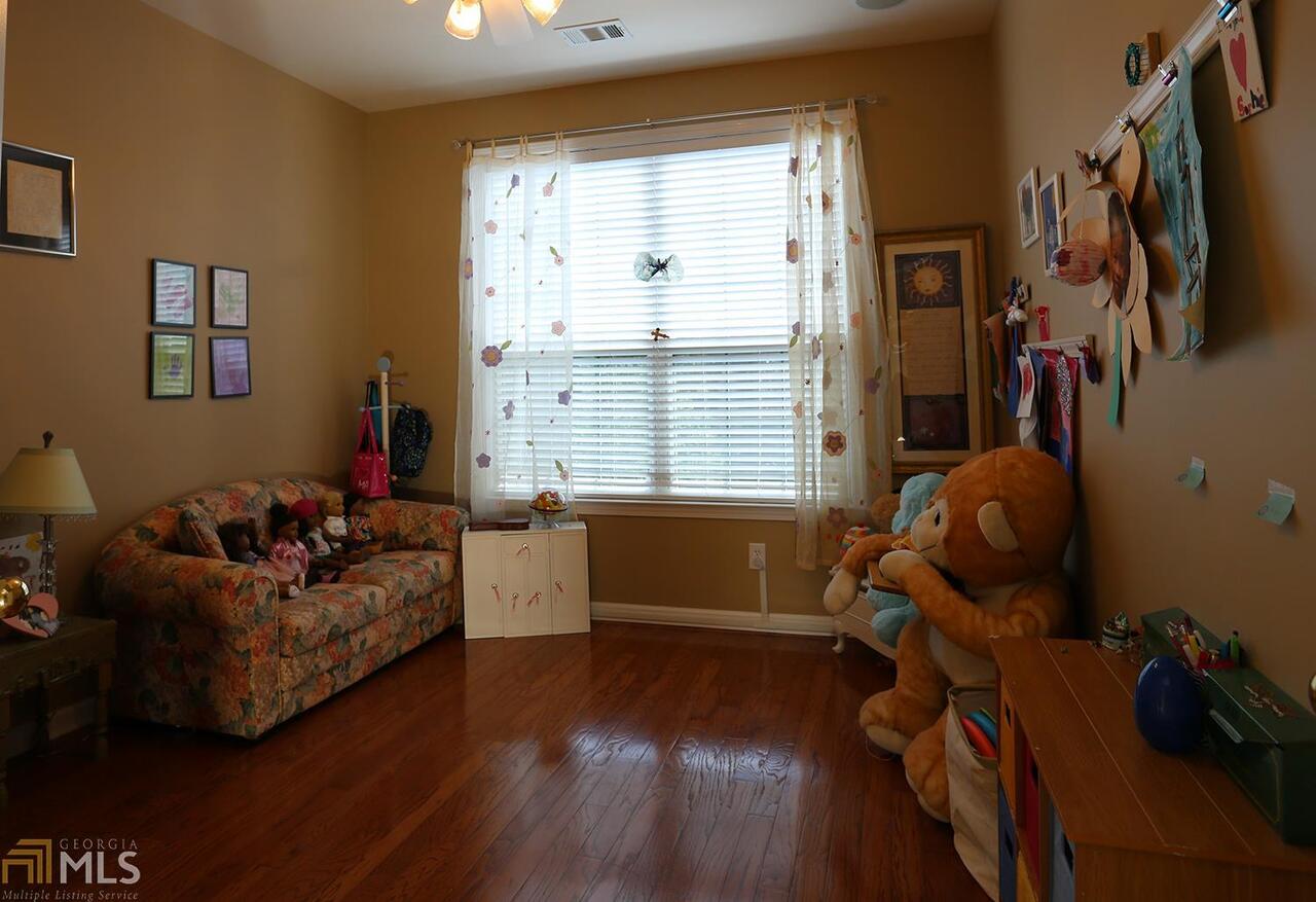 Laurel Park - Residential