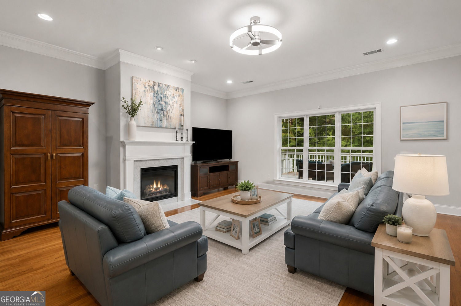 315 Monroe DR