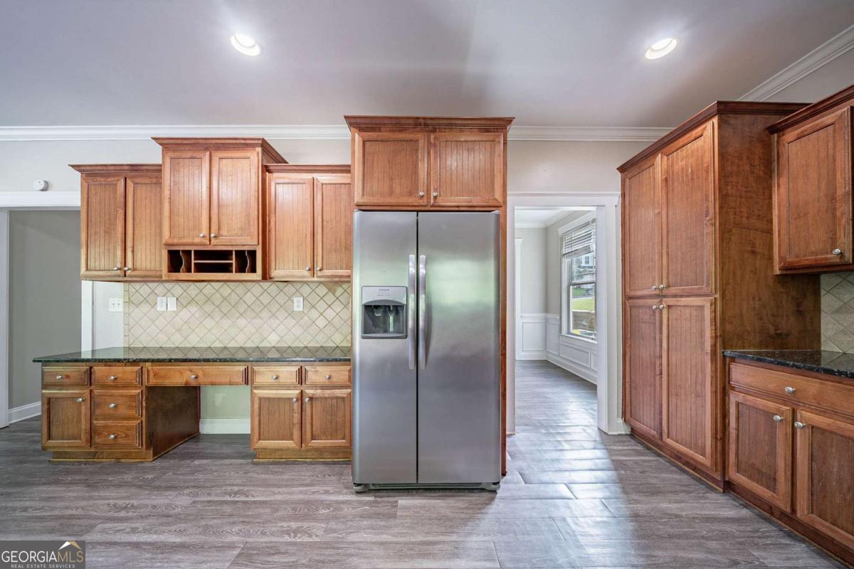 3460 Village Park LN SW