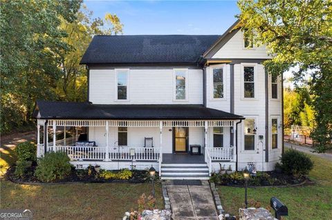 Photo of 112 Cherry Street, Adairsville, GA 30103 (MLS # 10693841)