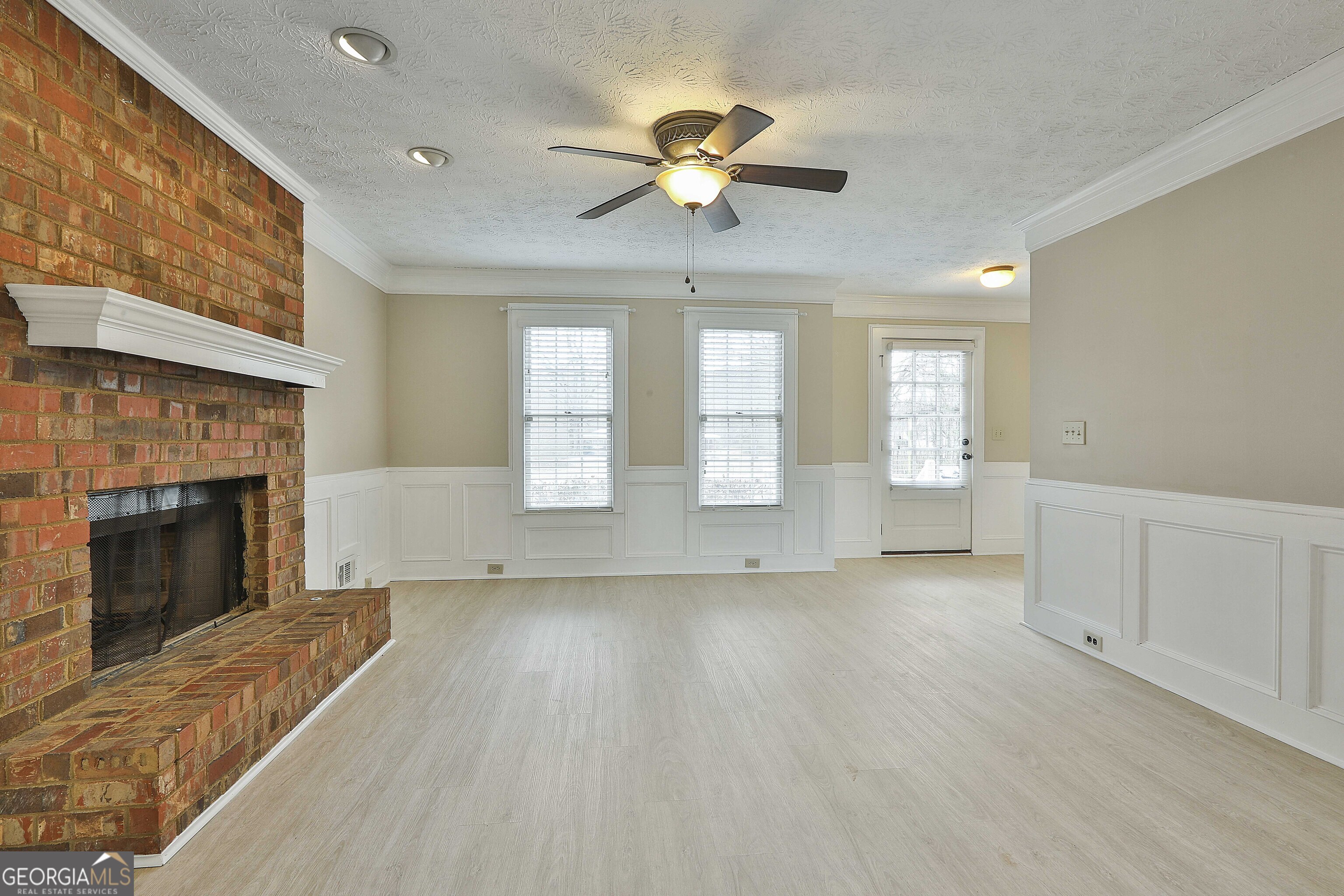 Newnan, Georgia 30265, United States, 4 Bedrooms Bedrooms, ,3 BathroomsBathrooms,Residential,Active,118257