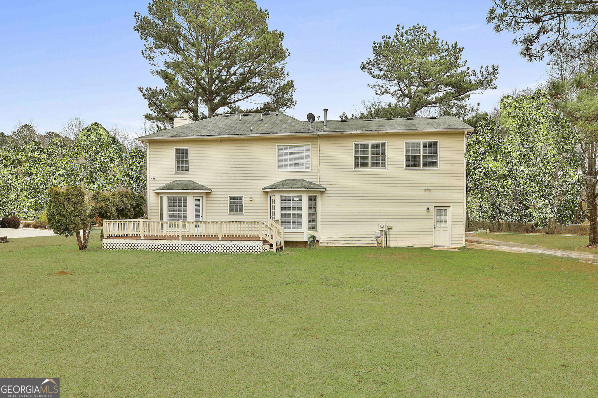 Newnan, Georgia 30265, United States, 4 Bedrooms Bedrooms, ,3 BathroomsBathrooms,Residential,Active,118257