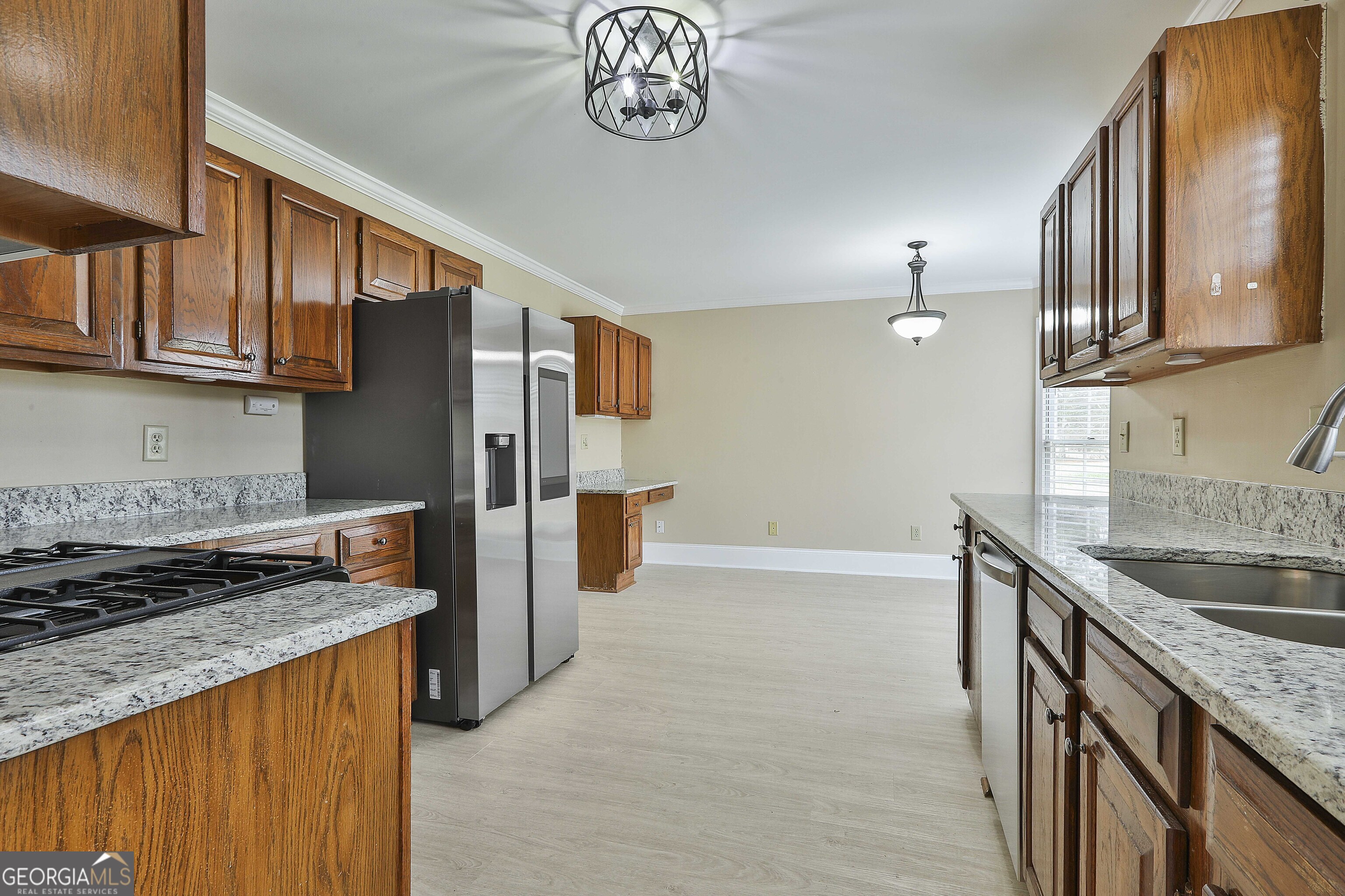 Newnan, Georgia 30265, United States, 4 Bedrooms Bedrooms, ,3 BathroomsBathrooms,Residential,Active,118257