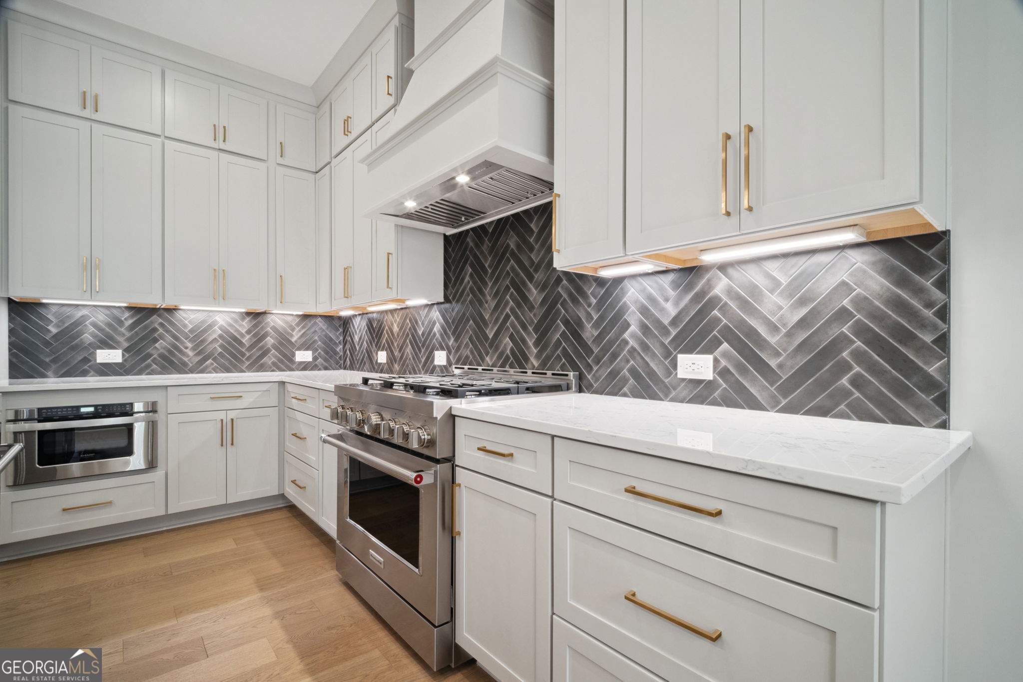 South on Main - Residential