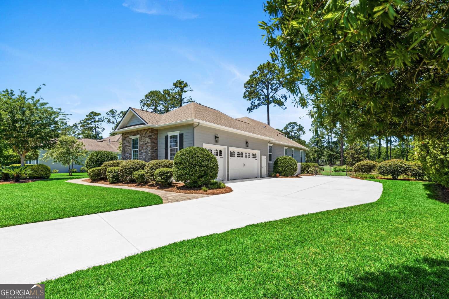 319 Osprey CIR