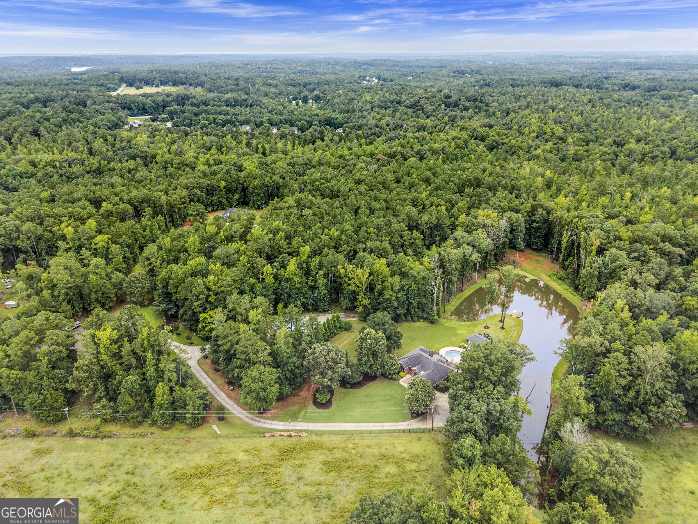 300 Potts LN