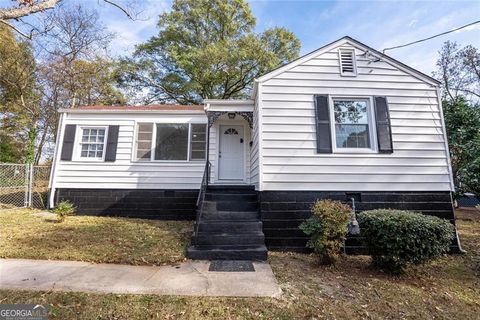 Photo of 3122 Semmes Street, Atlanta, GA 30344 (MLS # 10657124)