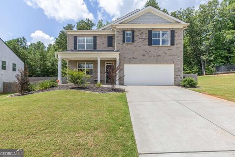 295 Springer PKWY Dallas GA 30132