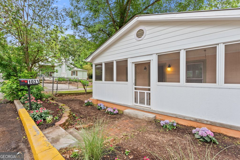 Photo of 1021 Waddell Street, Athens, GA 30606 (MLS # 10760103)
