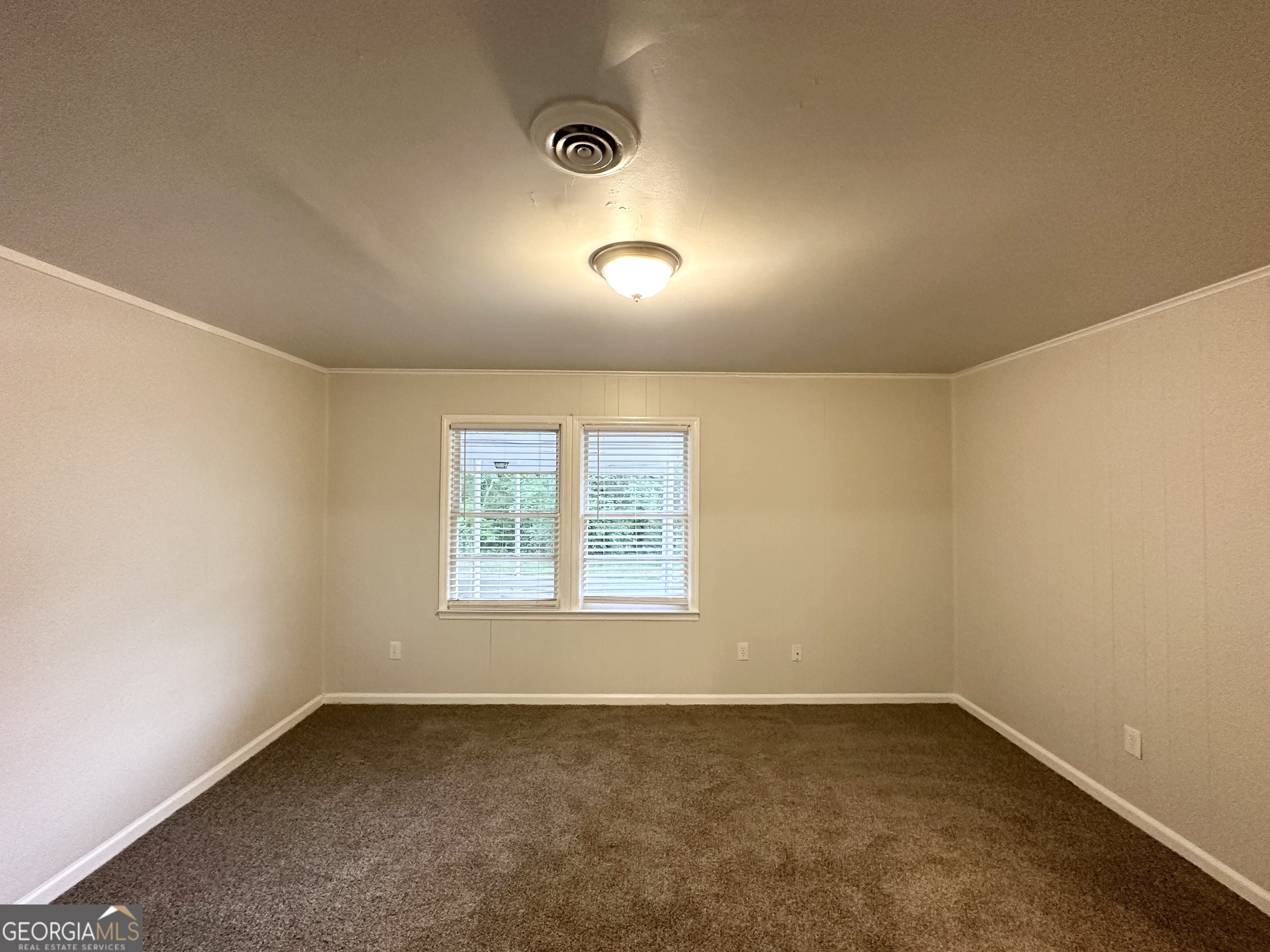 660 Thomasville BLVD SE