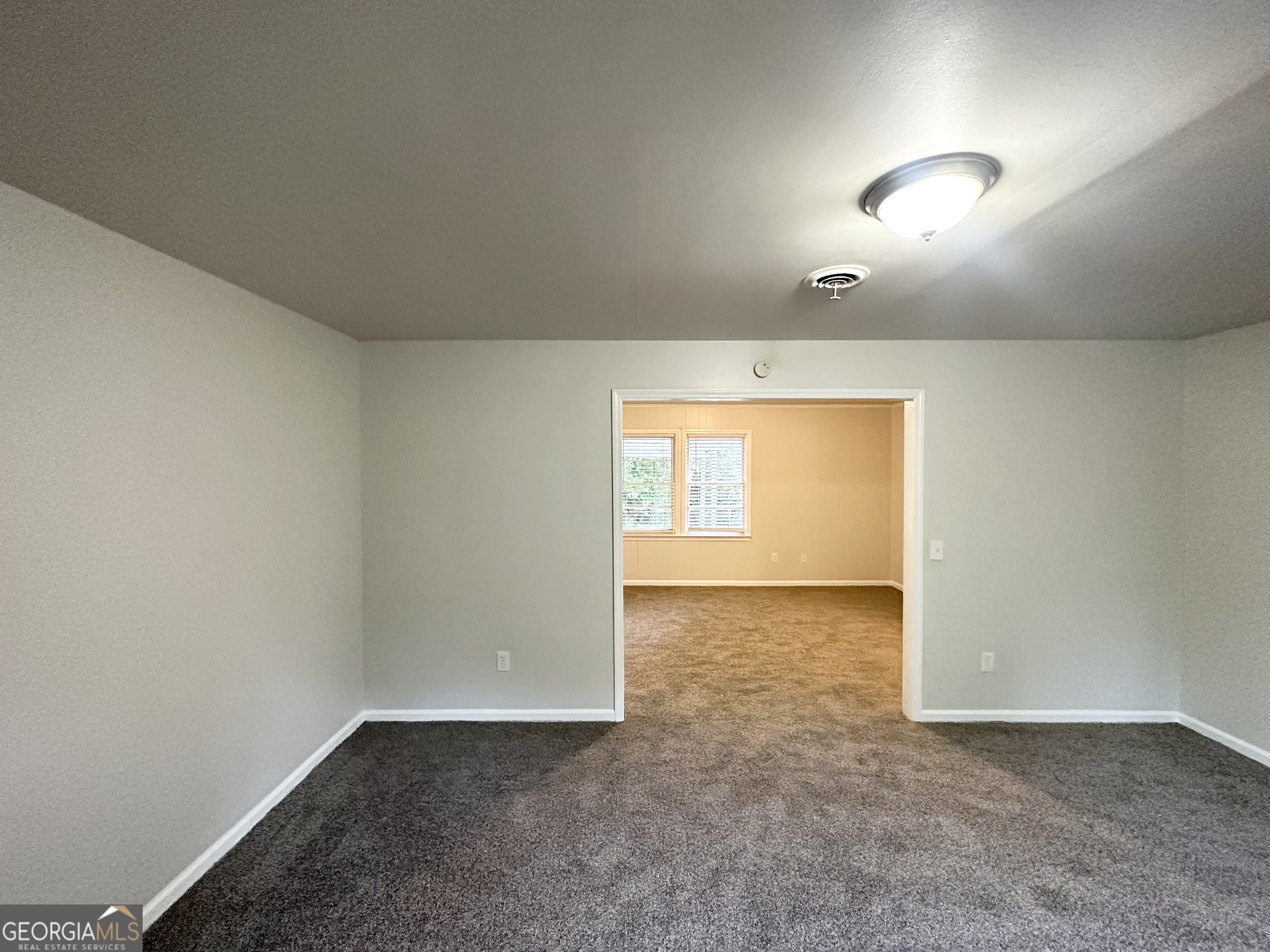 660 Thomasville BLVD SE