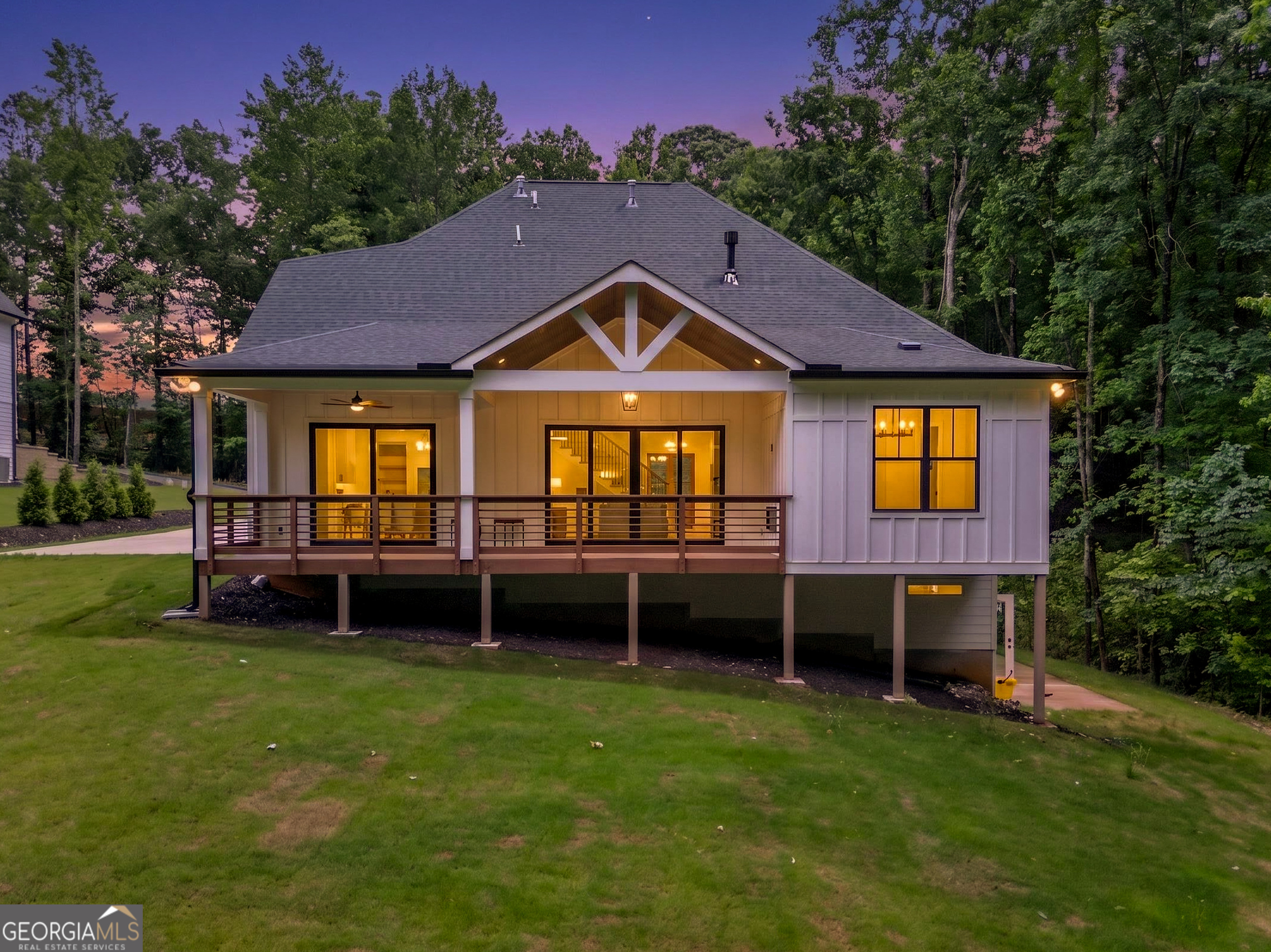 3620 Fleming DR