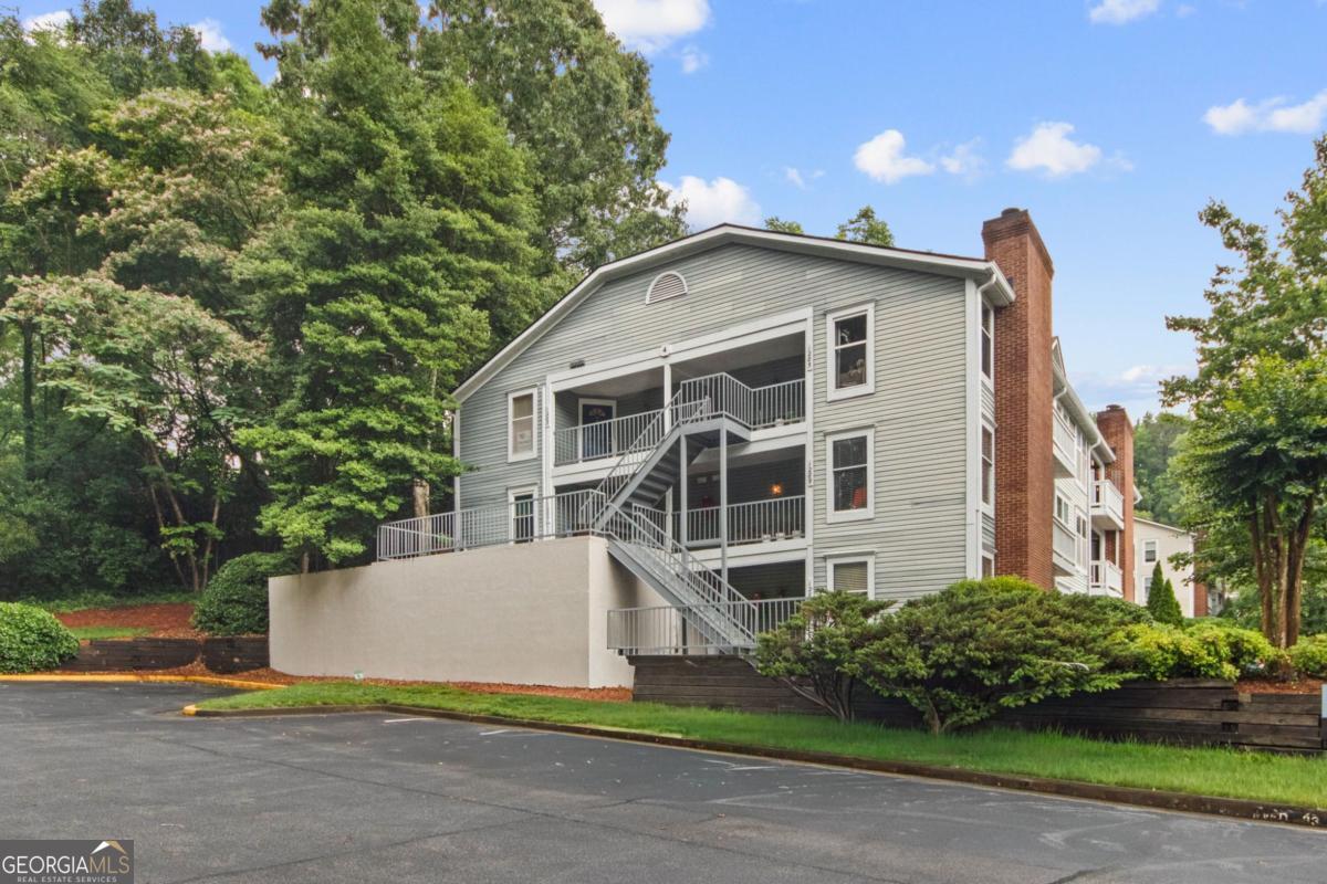 1283 Keys Lake DR NE
