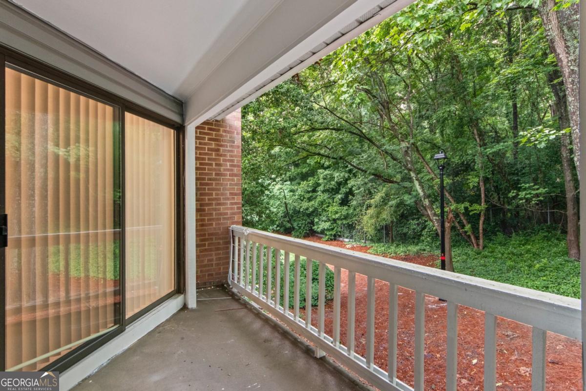 1283 Keys Lake DR NE