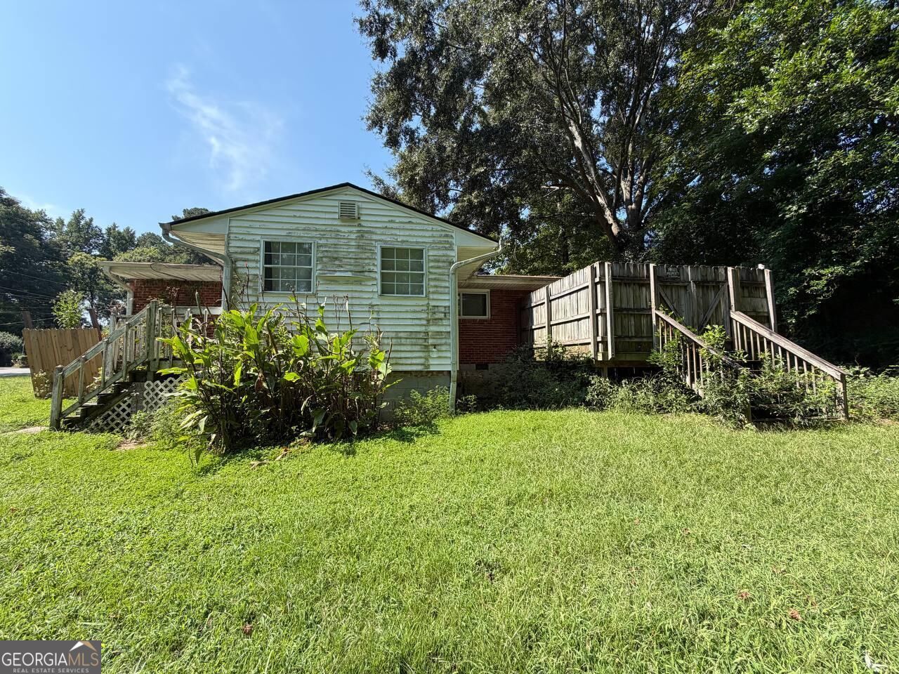 7344 Howard CIR