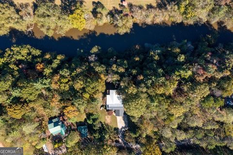 A home in Hayesville