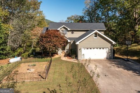 A home in Hayesville