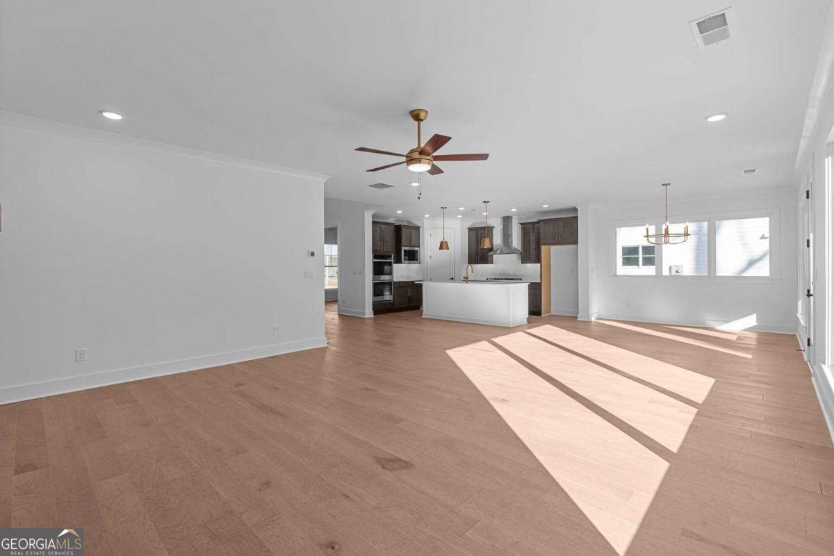 Ellis - Residential