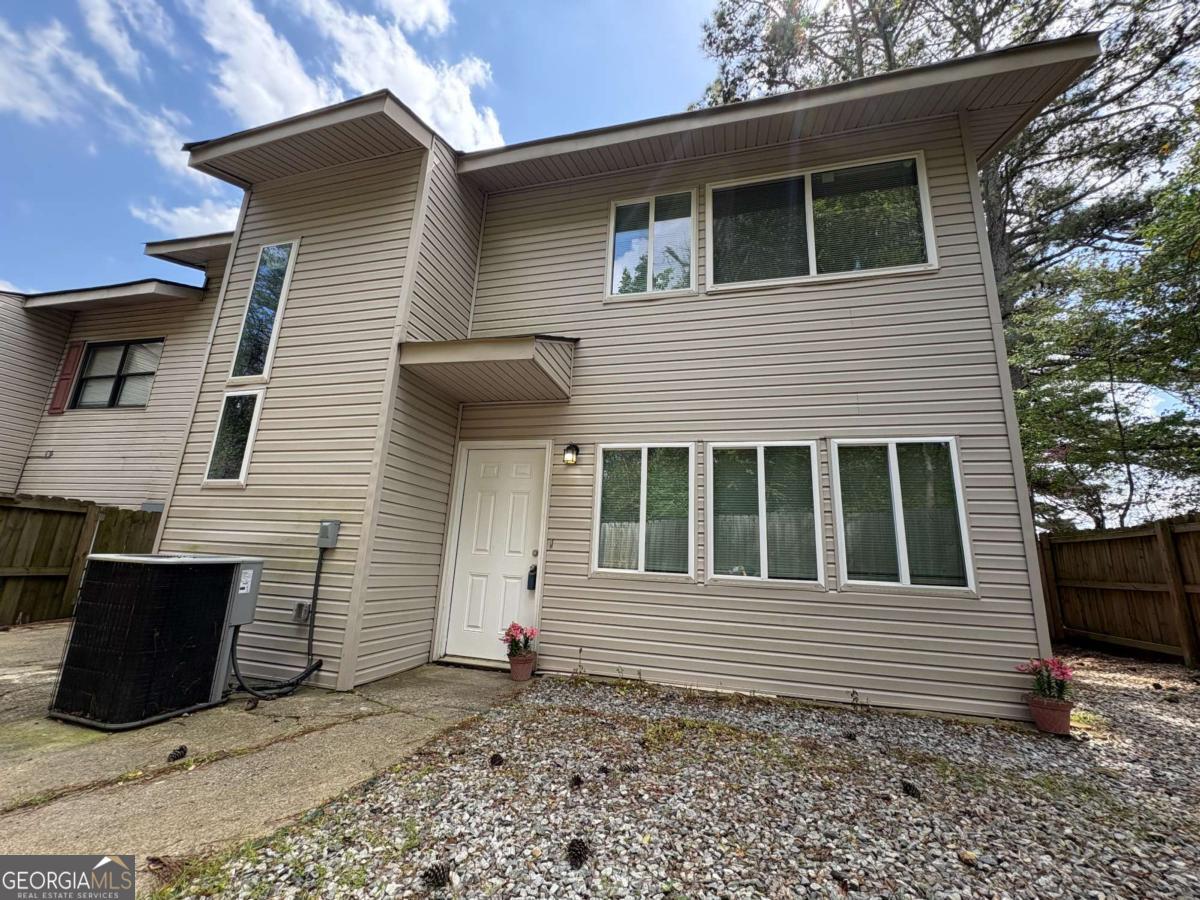 7560 Taylor RD 1