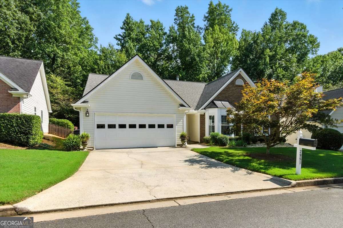 2951 Albright Cmns