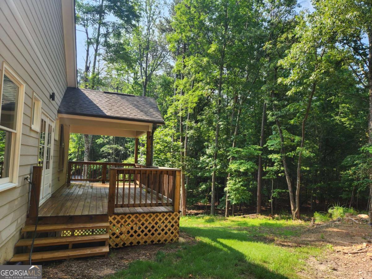 138 Pinebrook DR