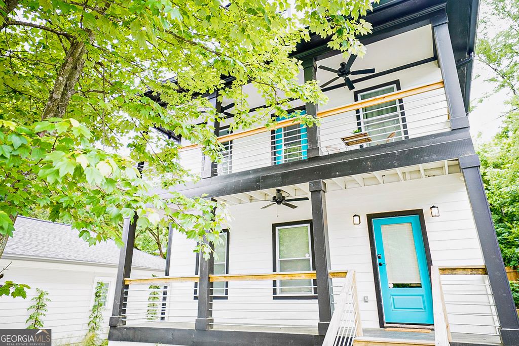 Photo of 1141 McDaniel Street SW, Atlanta, GA 30310 (MLS # 10769755)