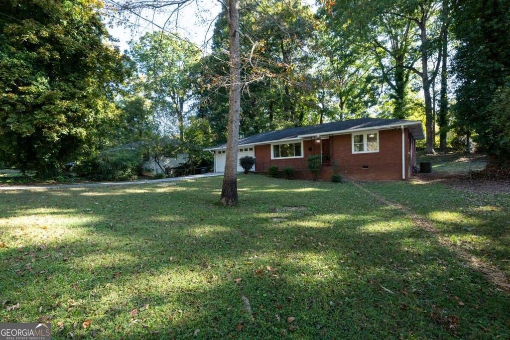 Photo of 165 Charles Avenue SE, Marietta, GA 30067 (MLS # 10879254)