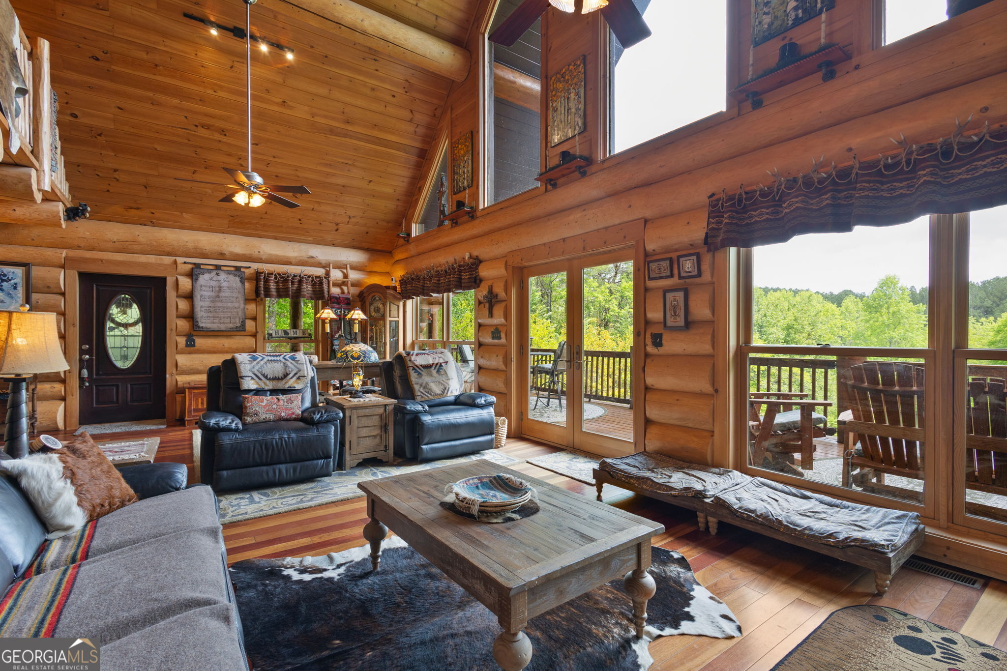 103 Twin Lakes RD