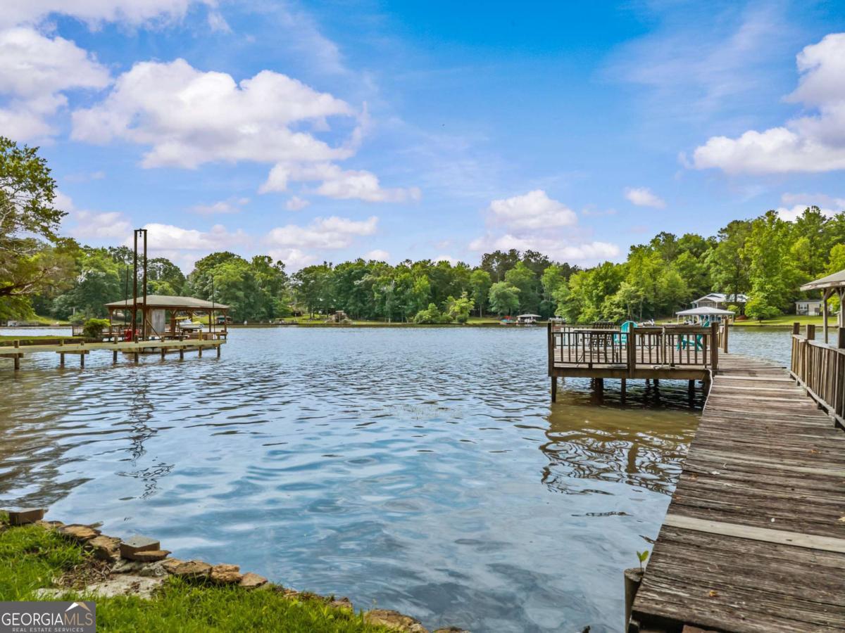 194 Phillips RD