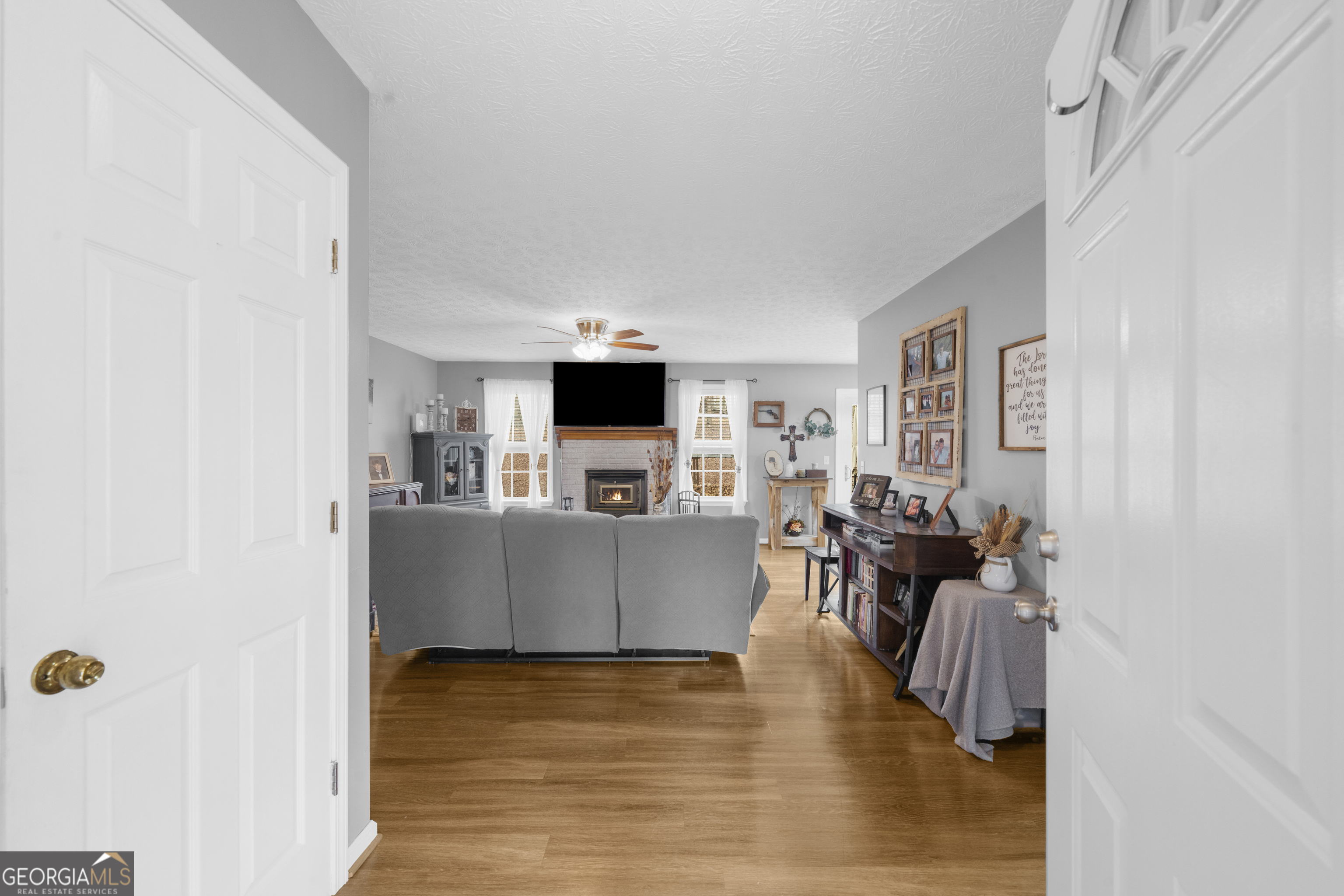 6124 Clyde Connor Rd