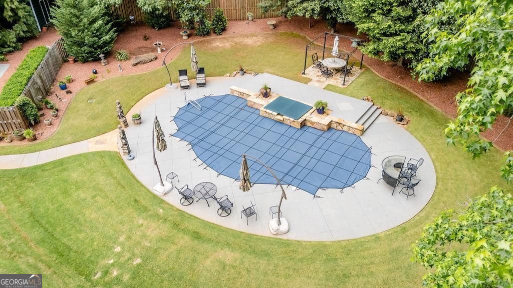 Canton, Georgia 30115, United States, 5 Bedrooms Bedrooms, ,6 BathroomsBathrooms,Residential,Active,214964