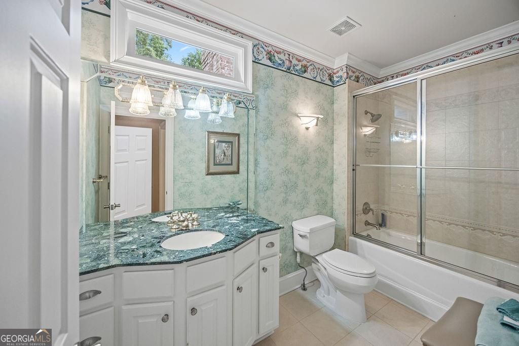 Canton, Georgia 30115, United States, 5 Bedrooms Bedrooms, ,6 BathroomsBathrooms,Residential,Active,214964