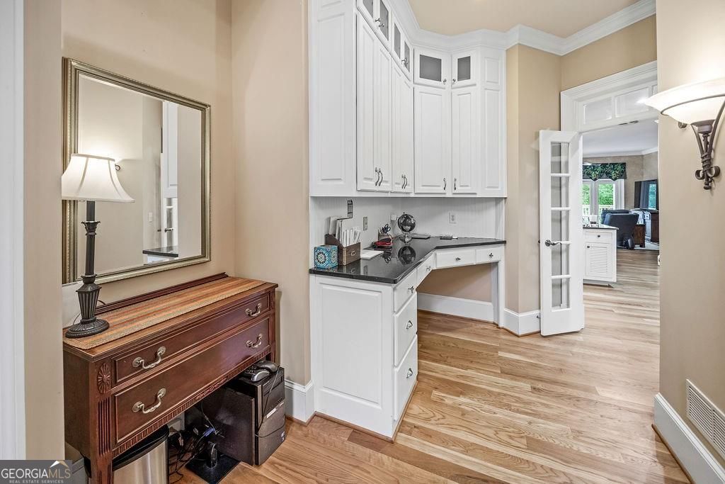 Canton, Georgia 30115, United States, 5 Bedrooms Bedrooms, ,6 BathroomsBathrooms,Residential,Active,214964