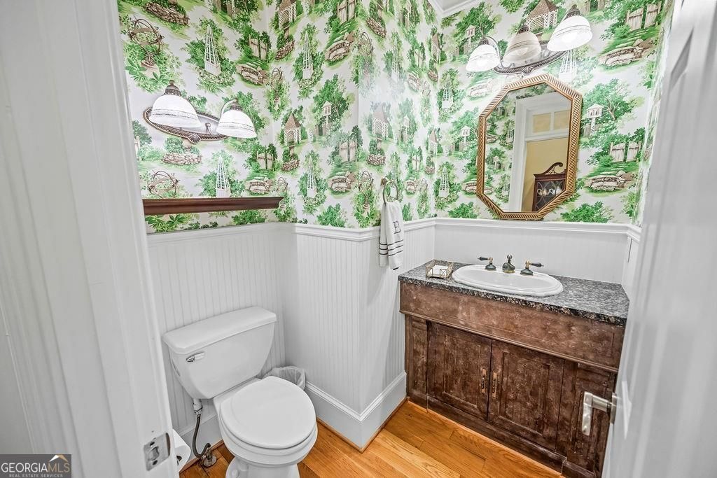 Canton, Georgia 30115, United States, 5 Bedrooms Bedrooms, ,6 BathroomsBathrooms,Residential,Active,214964