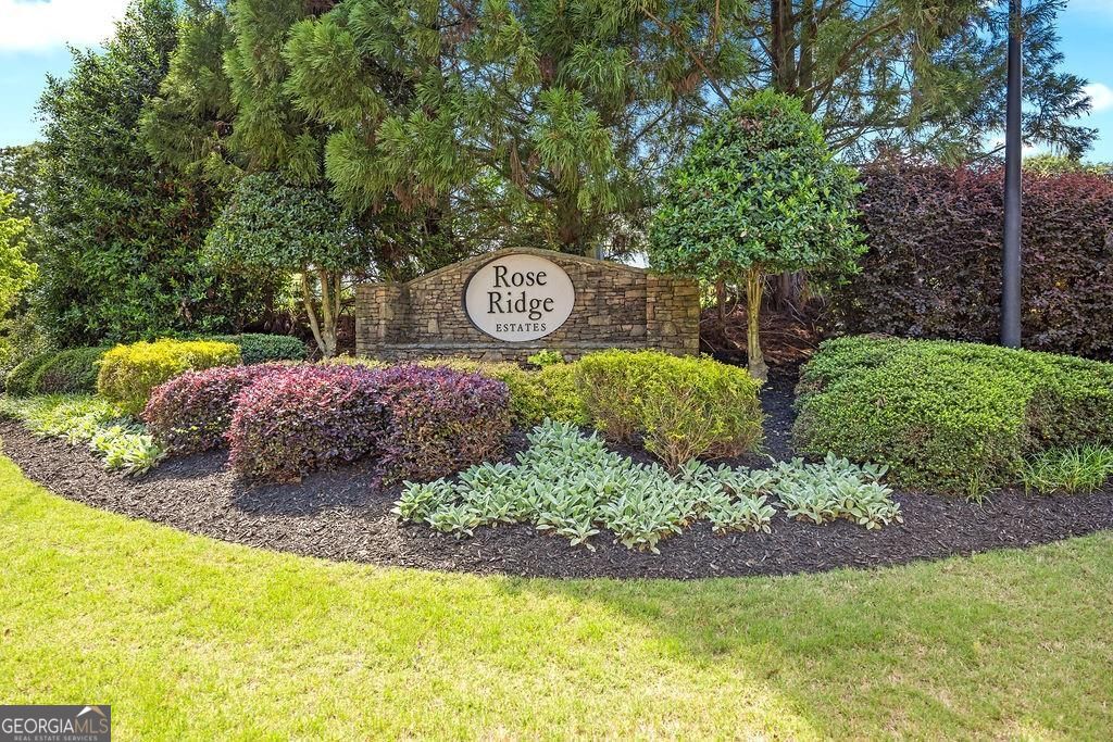 Canton, Georgia 30115, United States, 5 Bedrooms Bedrooms, ,6 BathroomsBathrooms,Residential,Active,214964