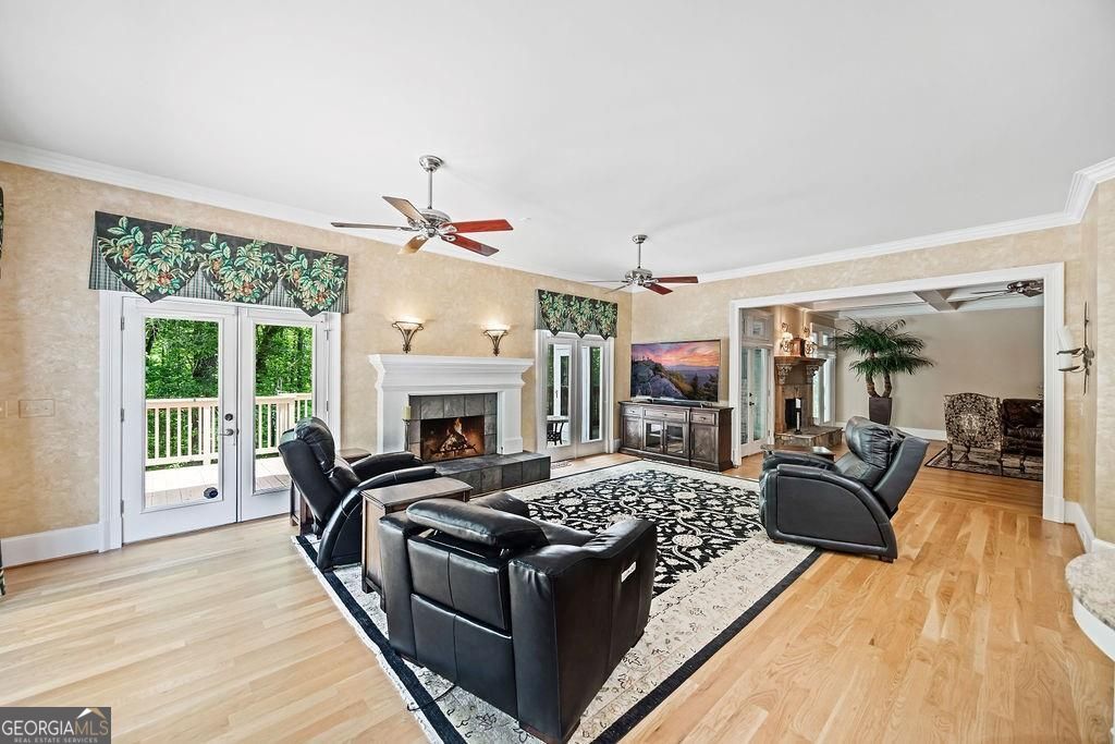 Canton, Georgia 30115, United States, 5 Bedrooms Bedrooms, ,6 BathroomsBathrooms,Residential,Active,214964