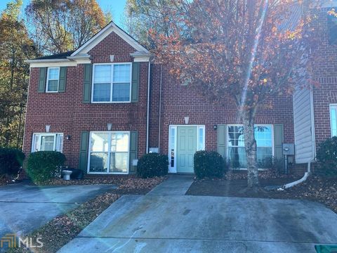 Photo of 2714 Parkway Trail, Lithonia, GA 30058 (MLS # 10640142)