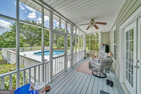 A home in Cochran