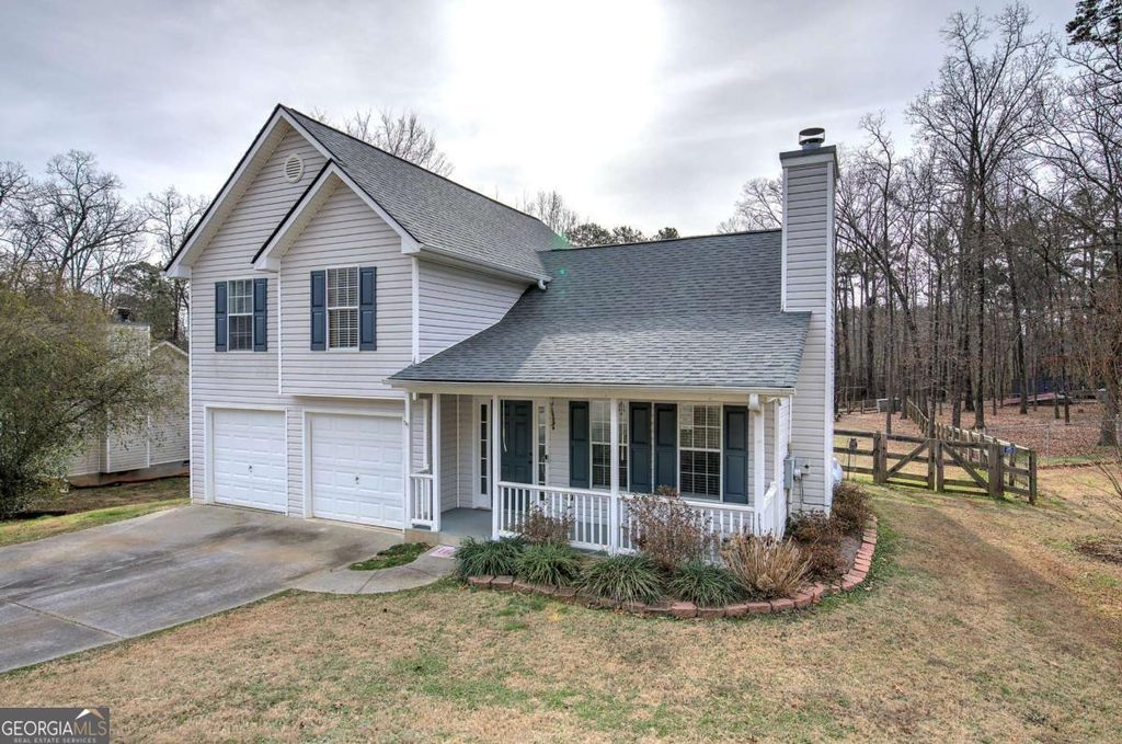 Photo of 21 Oak Grove Ln NW, Adairsville, GA 30103 (MLS # 10682893)