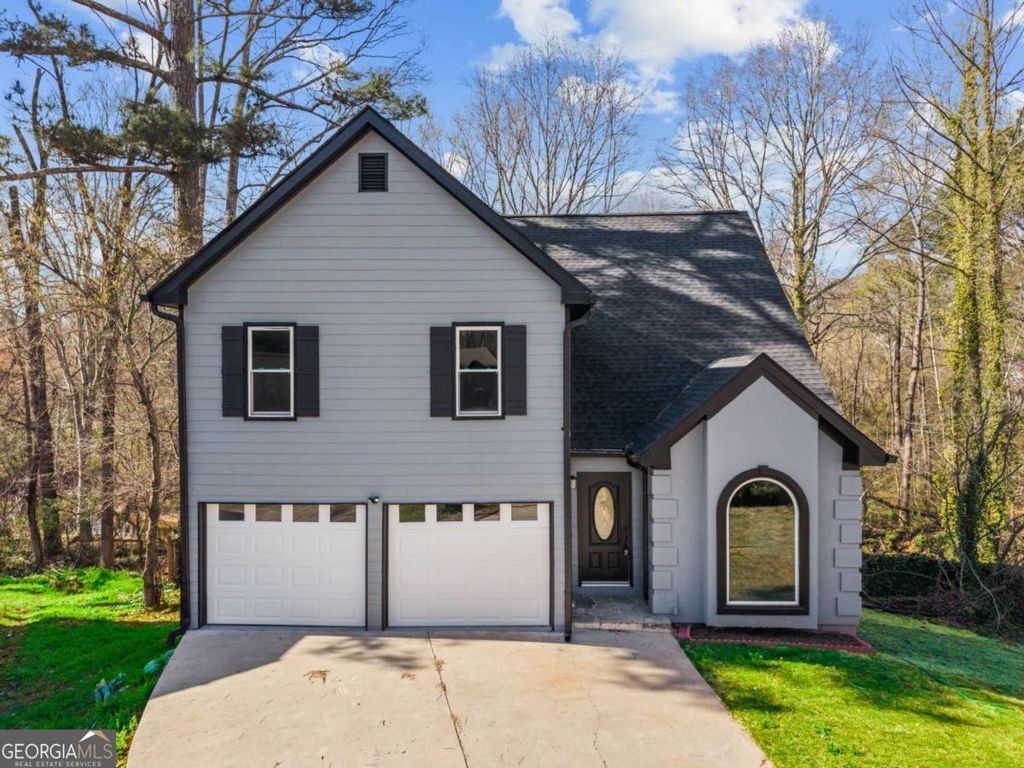 Photo of 1150 River Overlook Court, Lawrenceville, GA 30043 (MLS # 10709972)