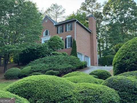 990 Azalea DR Roswell GA 30075
