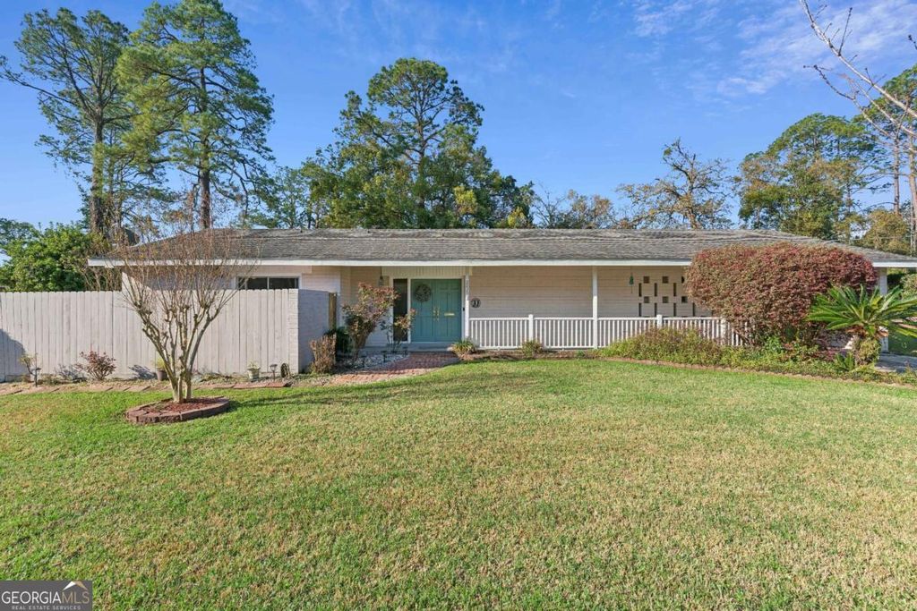 Photo of 2820 Wildwood Drive, Brunswick, GA 31520 (MLS # 10710429)
