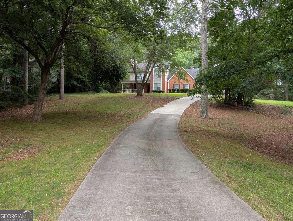 Photo of 3004 Dogwood Lane, Loganville, GA 30052 (MLS # 10789195)