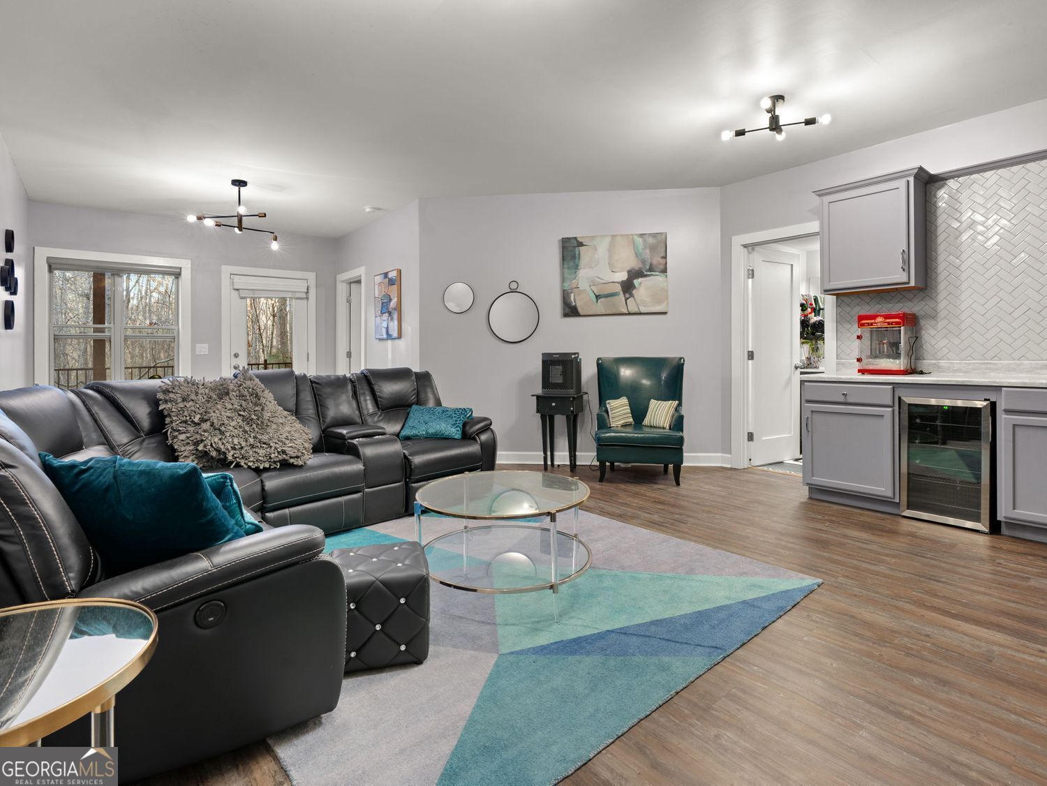 6260 Village Arbor LN